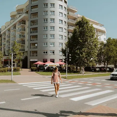 Upscale Next To Metro *